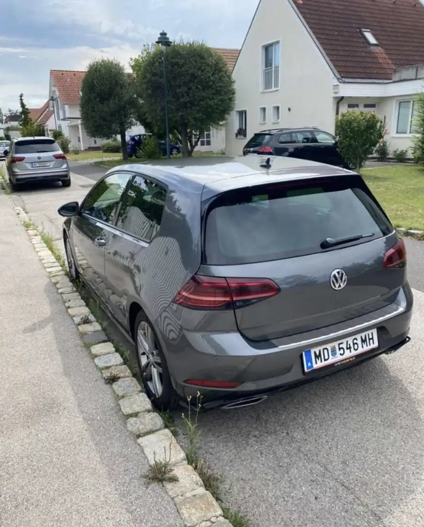 Volkswagen Golf Comfortline 1,5 TSI ACT DSG Grau - 2