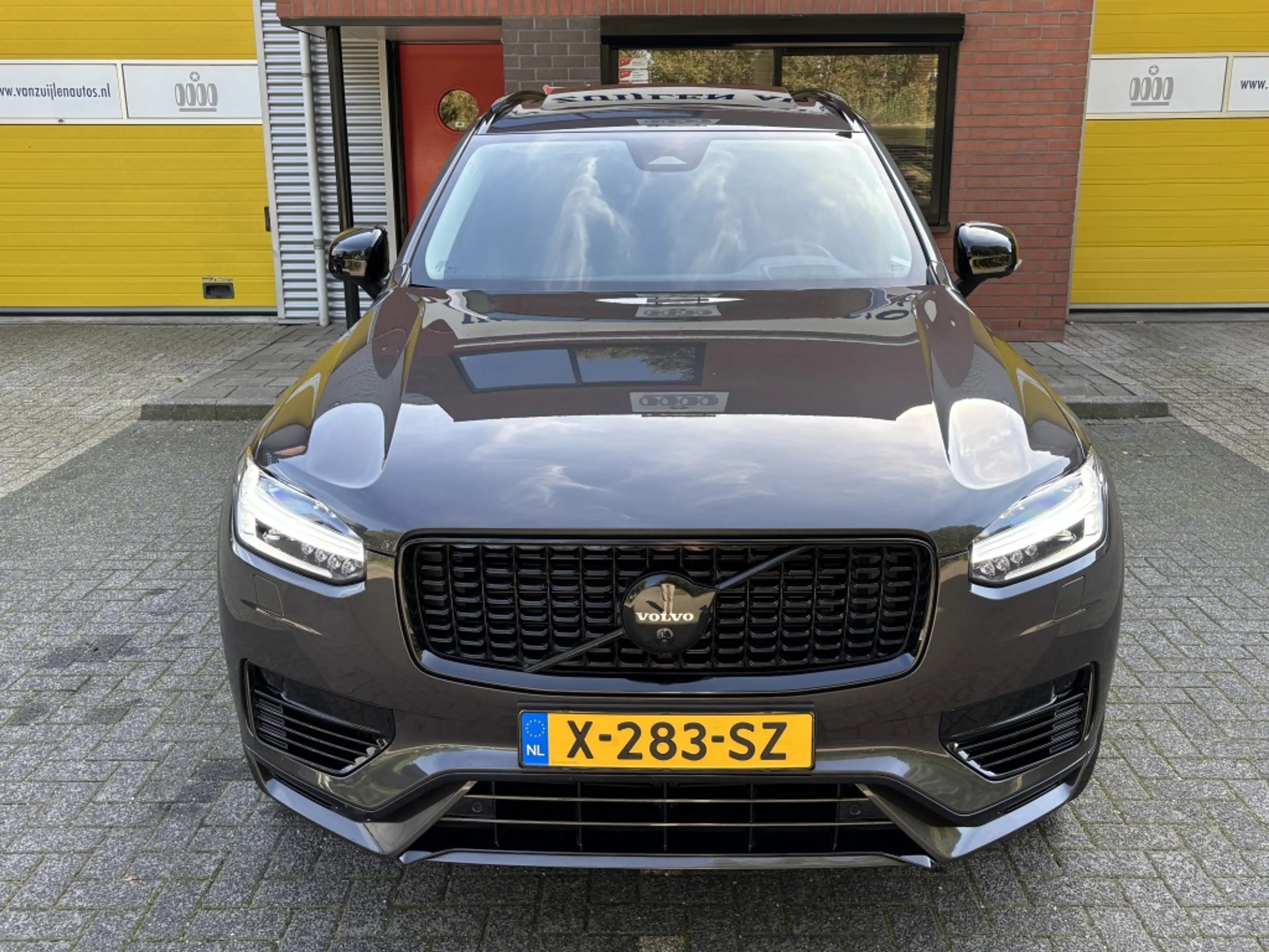 Volvo XC90 2.0 T8 AWD Ultimate Dark Pano Trekhaak Head-Up 21" — photo 5
