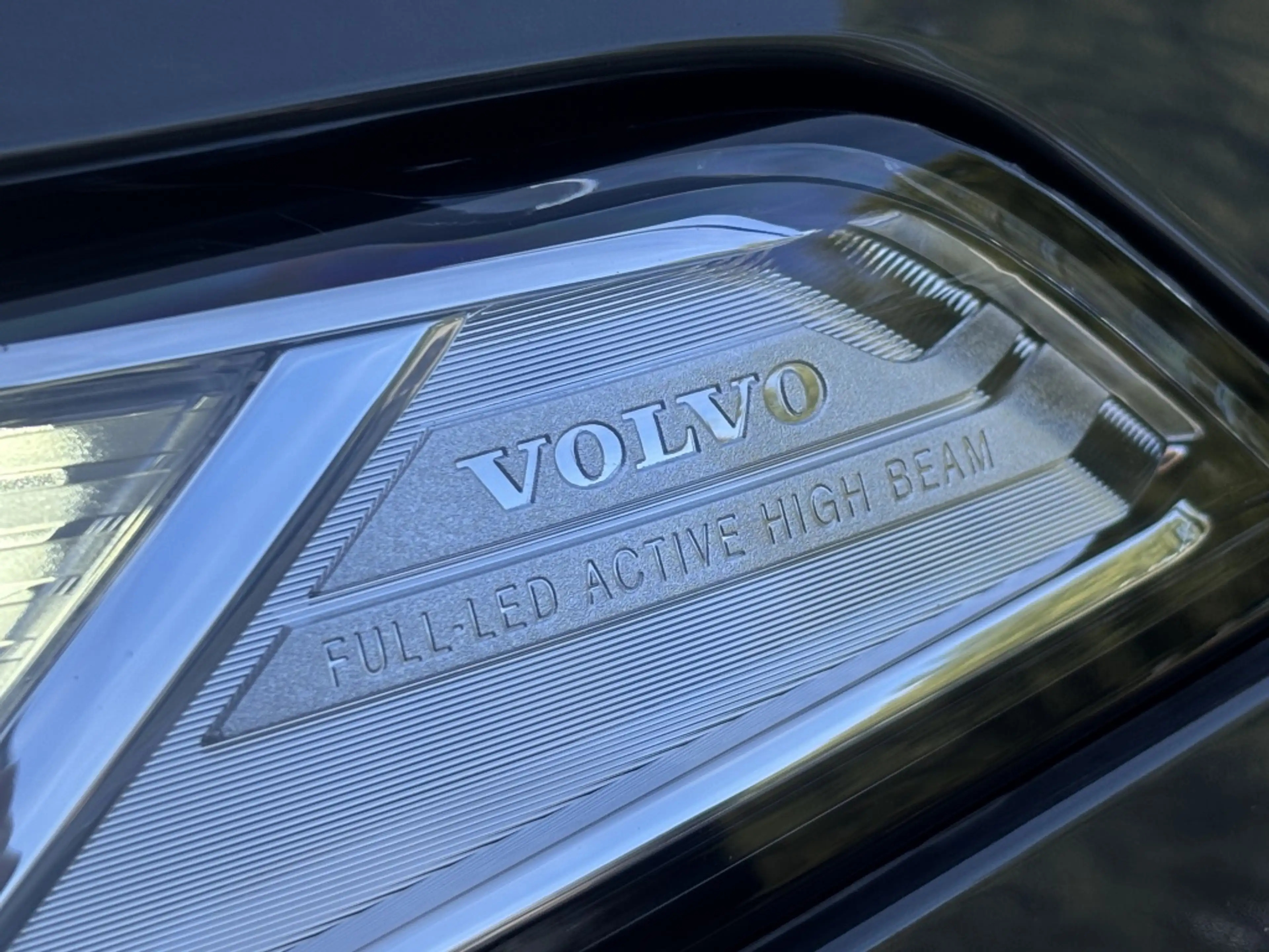Volvo XC90 2.0 T8 AWD Ultimate Dark Pano Trekhaak Head-Up 21" — photo 23