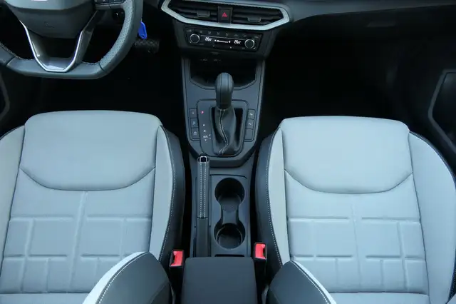 Seat Arona view 12