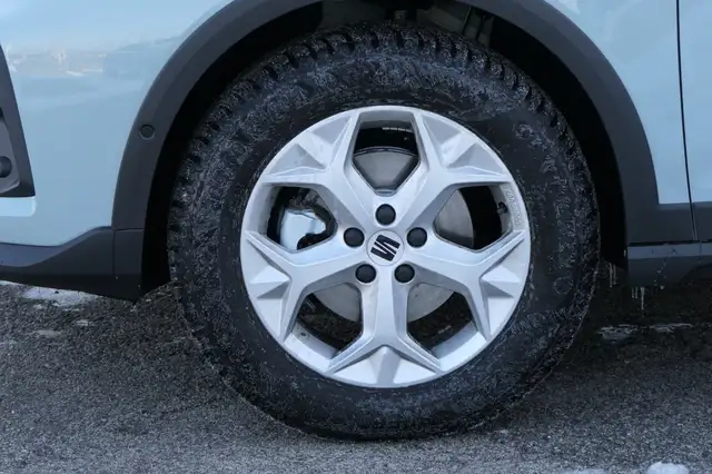 Seat Arona view 3