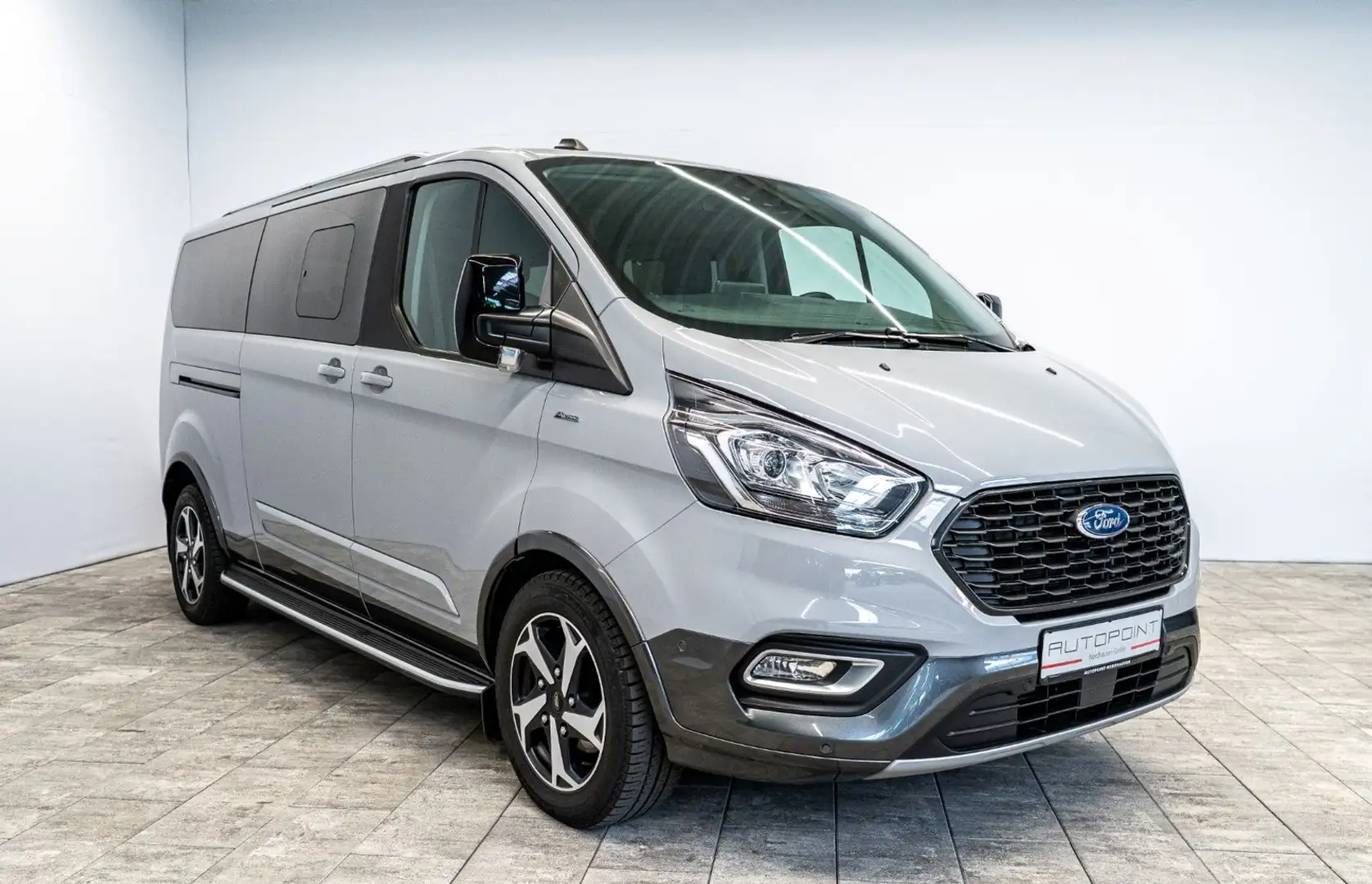 Ford Tourneo Custom 320 L1 Active °Garantie 02.2028° Grau - 2