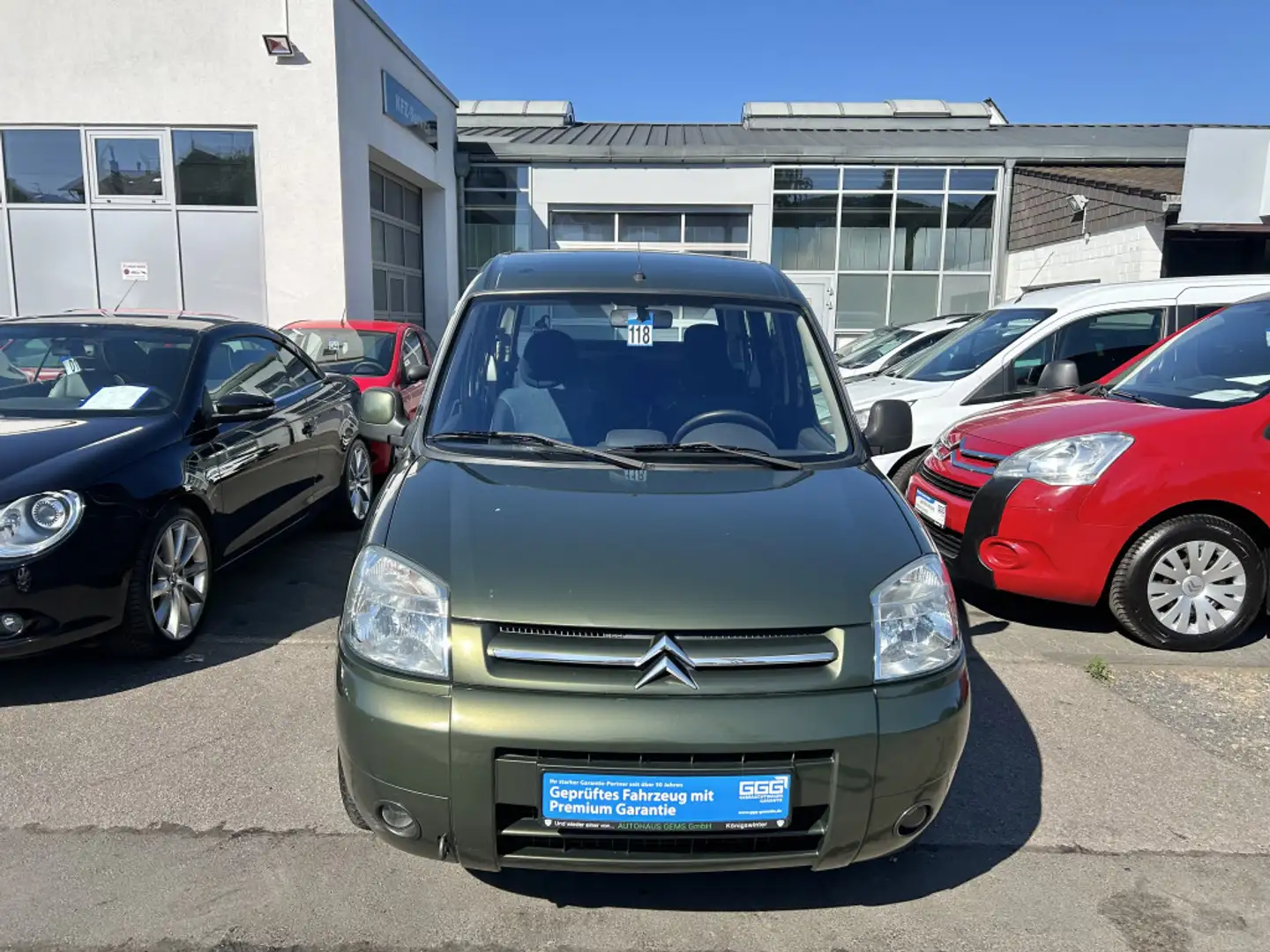 Citroen Berlingo 2.0 HDi Multispace Plus Beh.Umbau temp Verde - 2