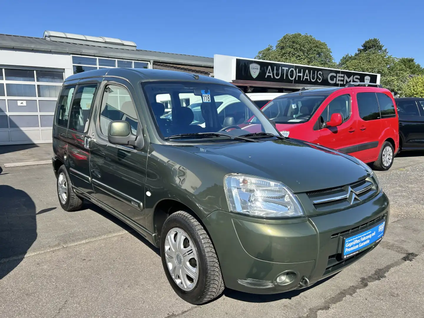 Citroen Berlingo 2.0 HDi Multispace Plus Beh.Umbau temp Verde - 1