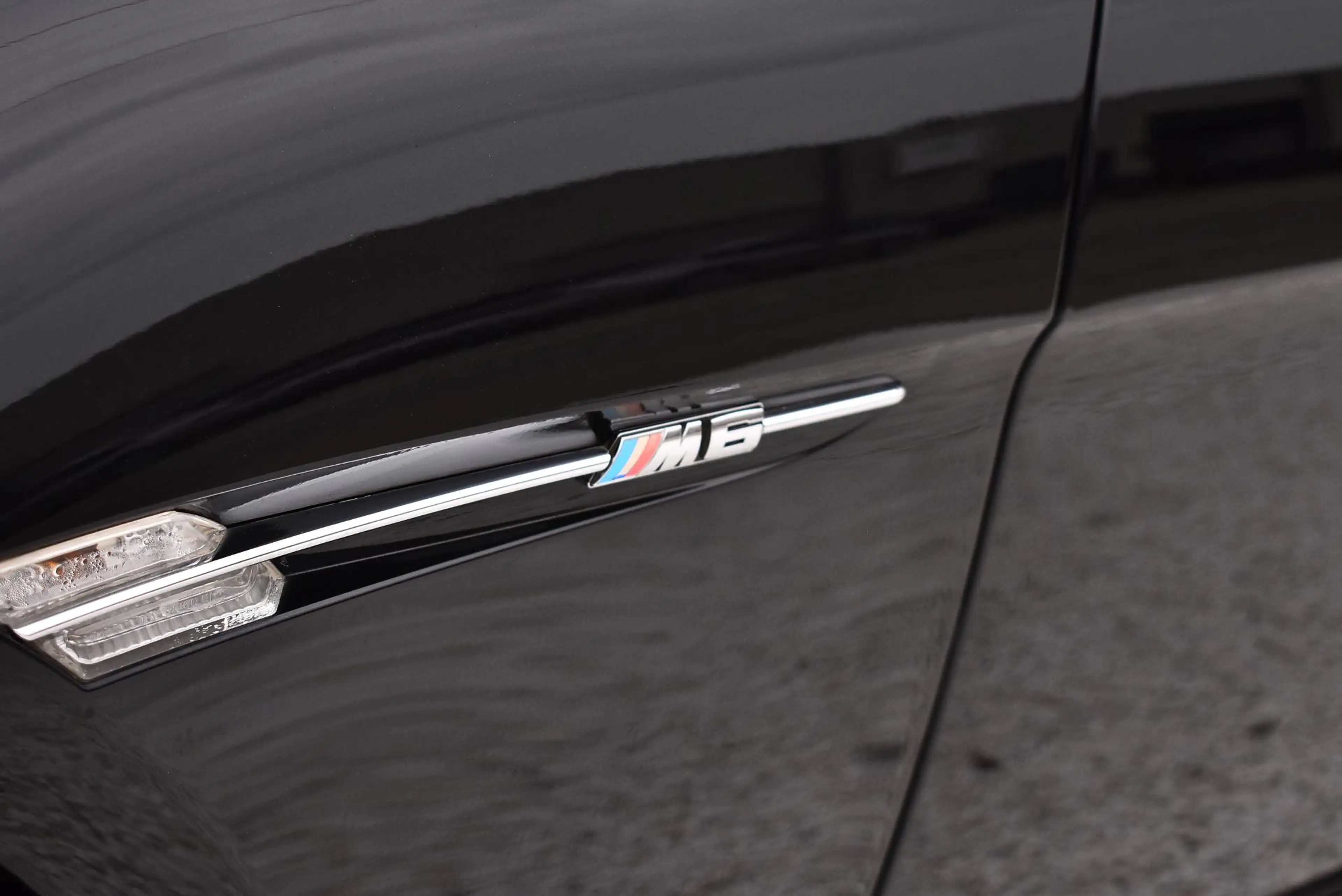 BMW M6 6-serie Cabrio 5.0L V10 500PK MANUAL SMG — photo 14