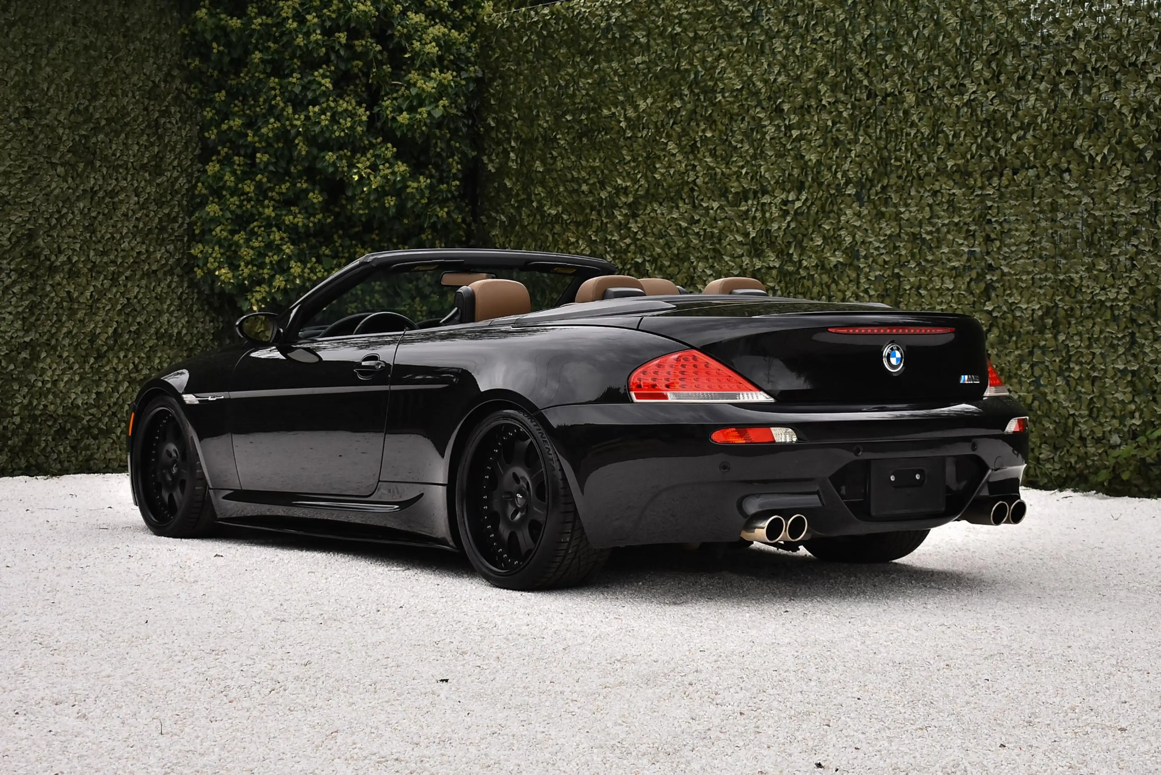 BMW M6 6-serie Cabrio 5.0L V10 500PK MANUAL SMG — photo 11