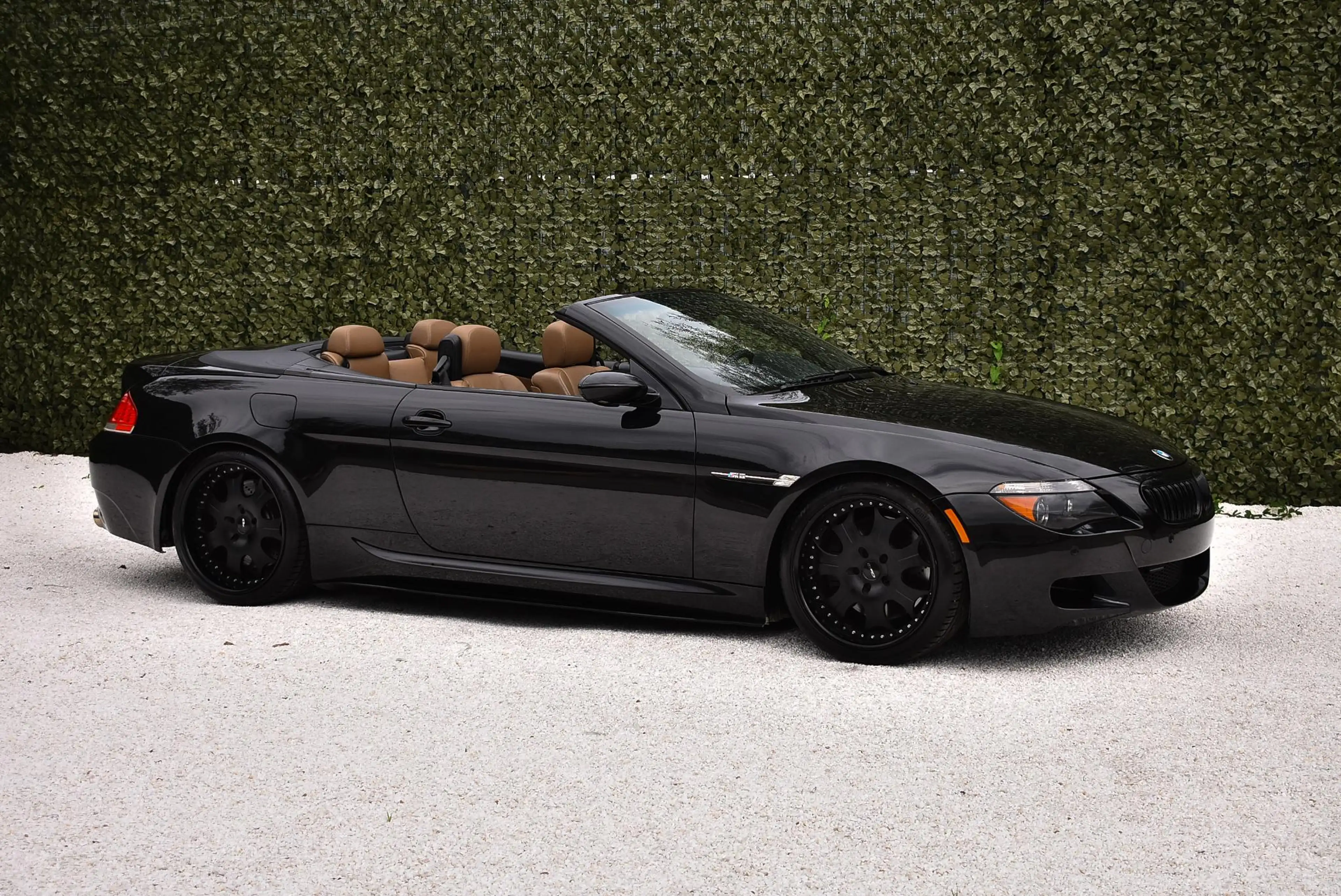BMW M6 6-serie Cabrio 5.0L V10 500PK MANUAL SMG — photo 3