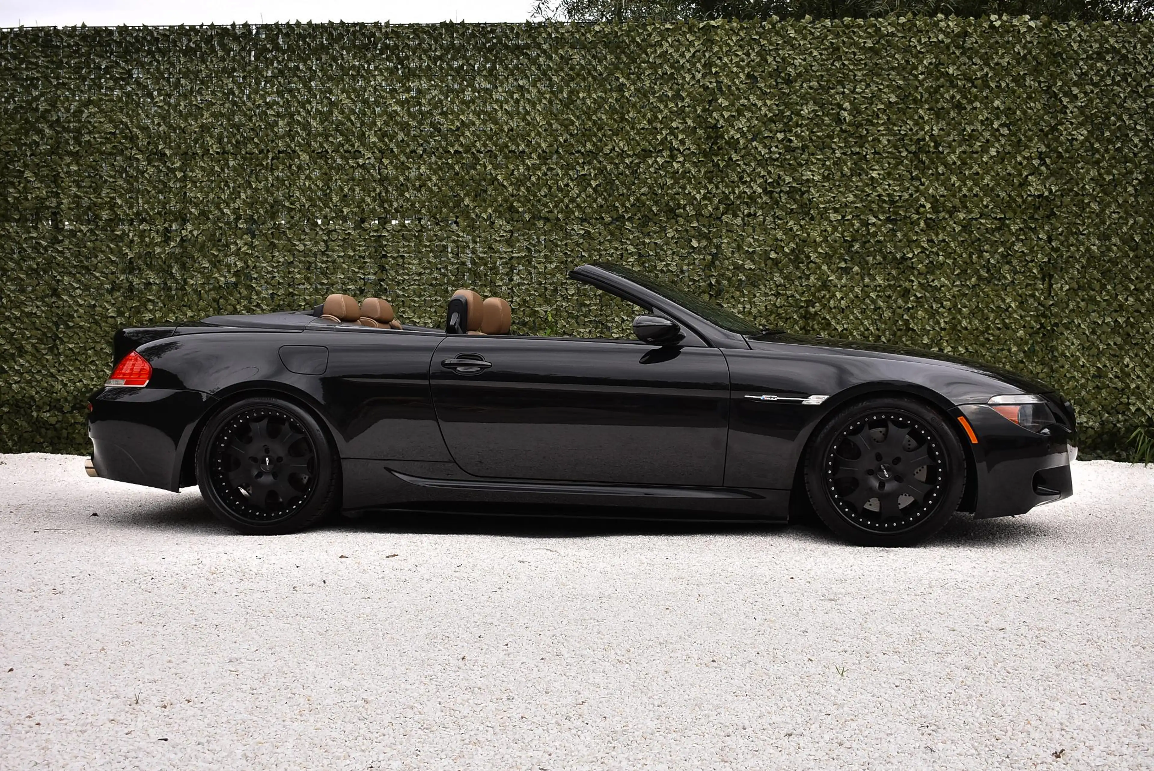 BMW M6 6-serie Cabrio 5.0L V10 500PK MANUAL SMG — photo 4