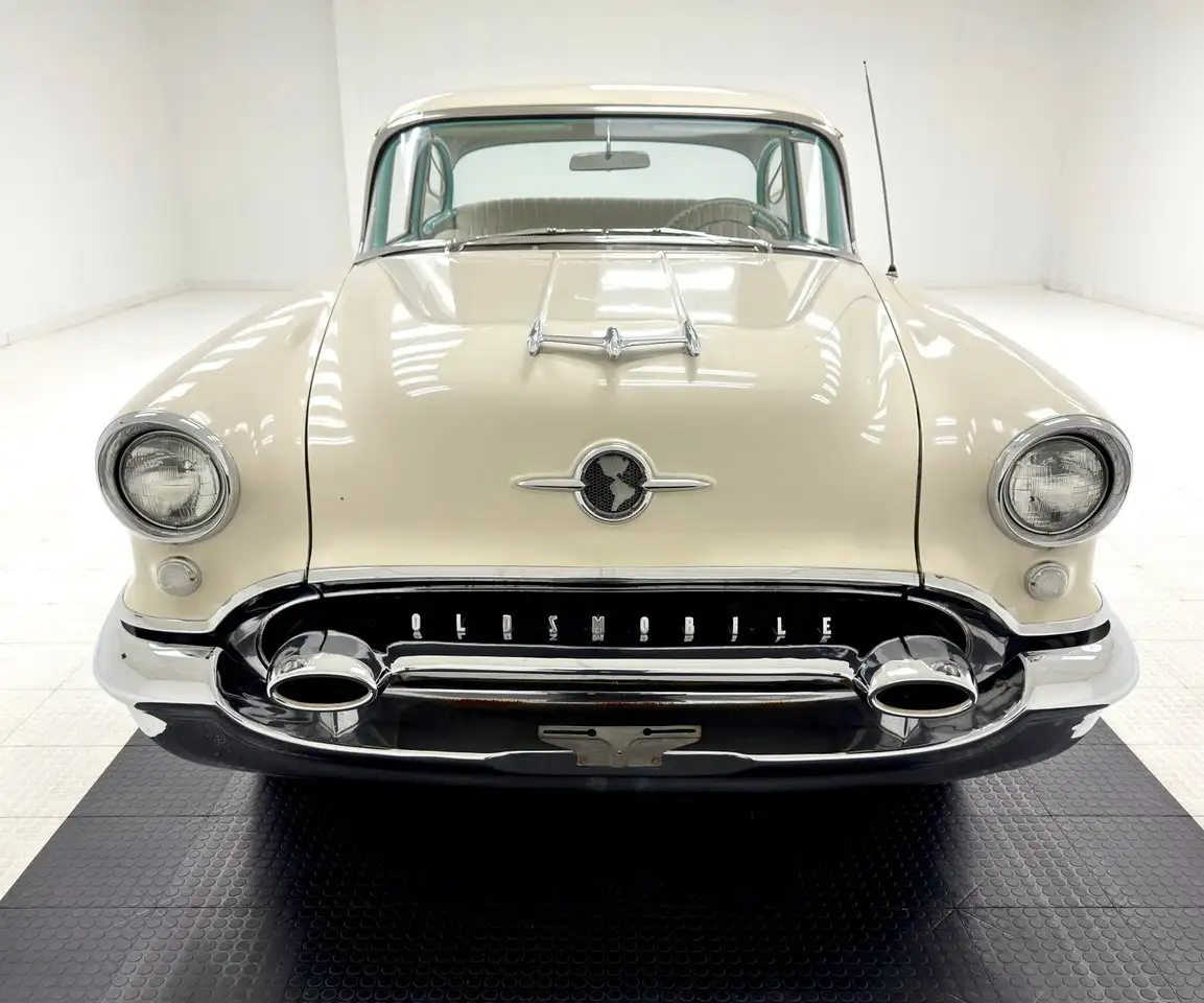 Oldsmobile 2 Door Sedan, foto 8