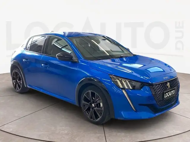 Peugeot 208 view 3