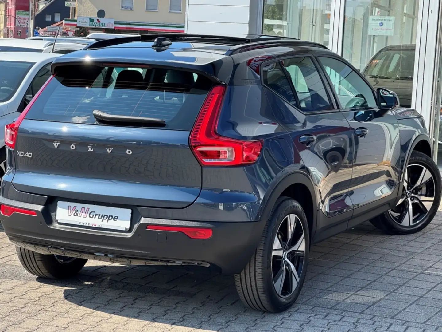 Volvo XC40 T5 R Design Recharge Standheizung PANO Leder Blau - 2