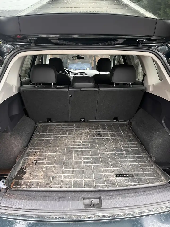 Volkswagen Tiguan снимка Volkswagen Tiguan
