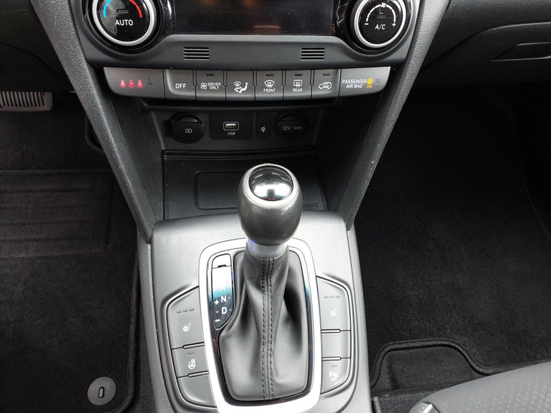 Hyundai KONA 1.6 GDI Hybrid Style Bluetooth Klima — photo 9