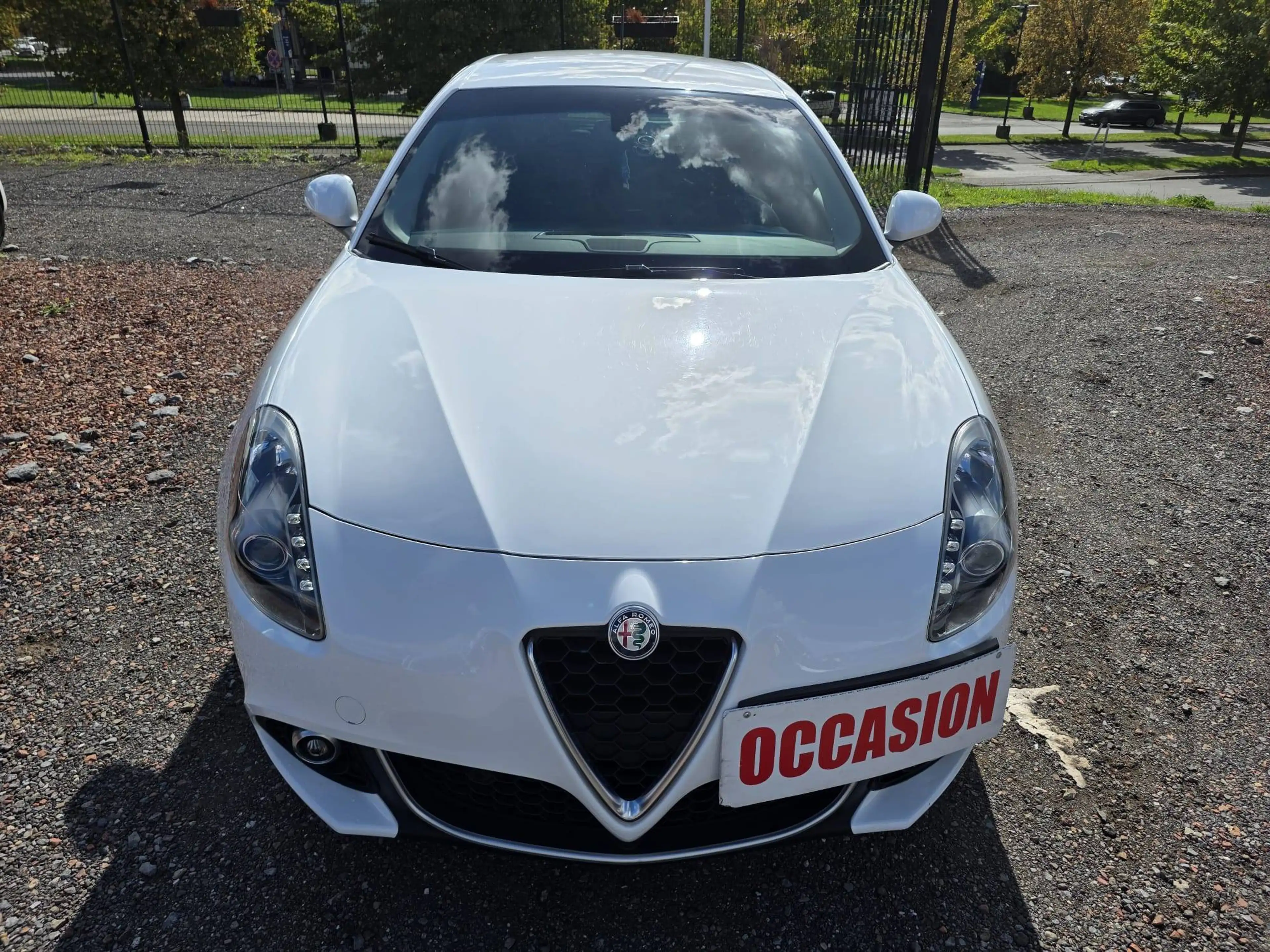 Alfa Romeo Giulietta 1.6 JTDm *1ER PROPRIETAIRE*GARANTIE 1 AN — photo 2