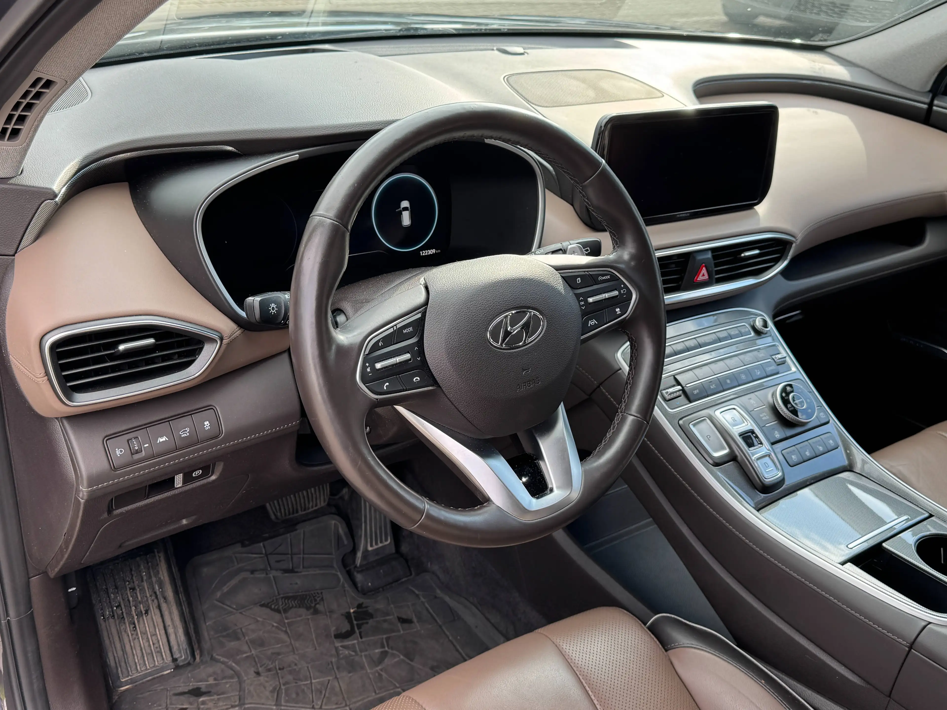 Hyundai SANTA FE 2.2 CRDi Prime 4WD Pano — photo 10