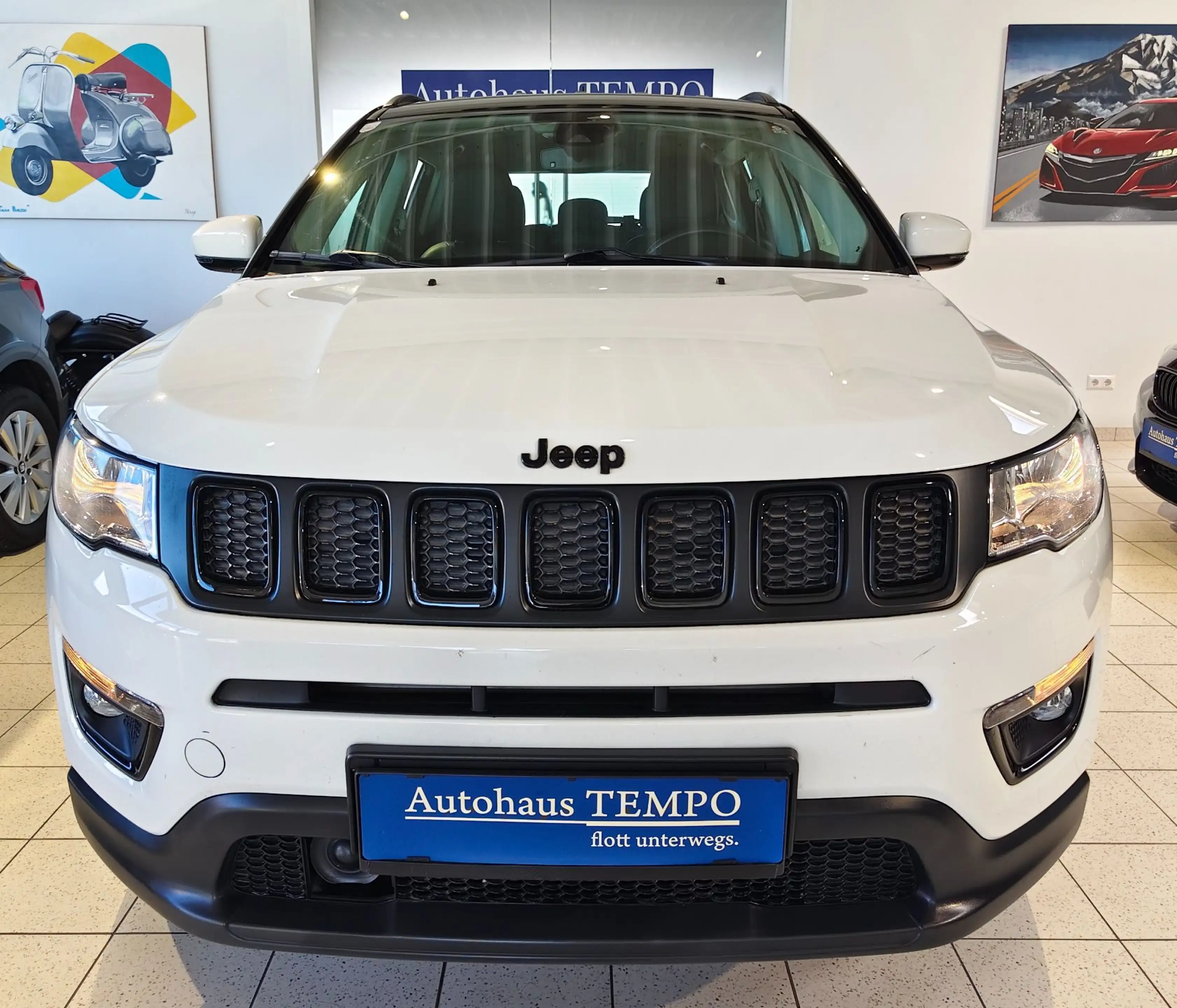Jeep Compass 1,4 MultiAir2 FWD Night Eagle --WENIG KILOMETER-- — photo 3