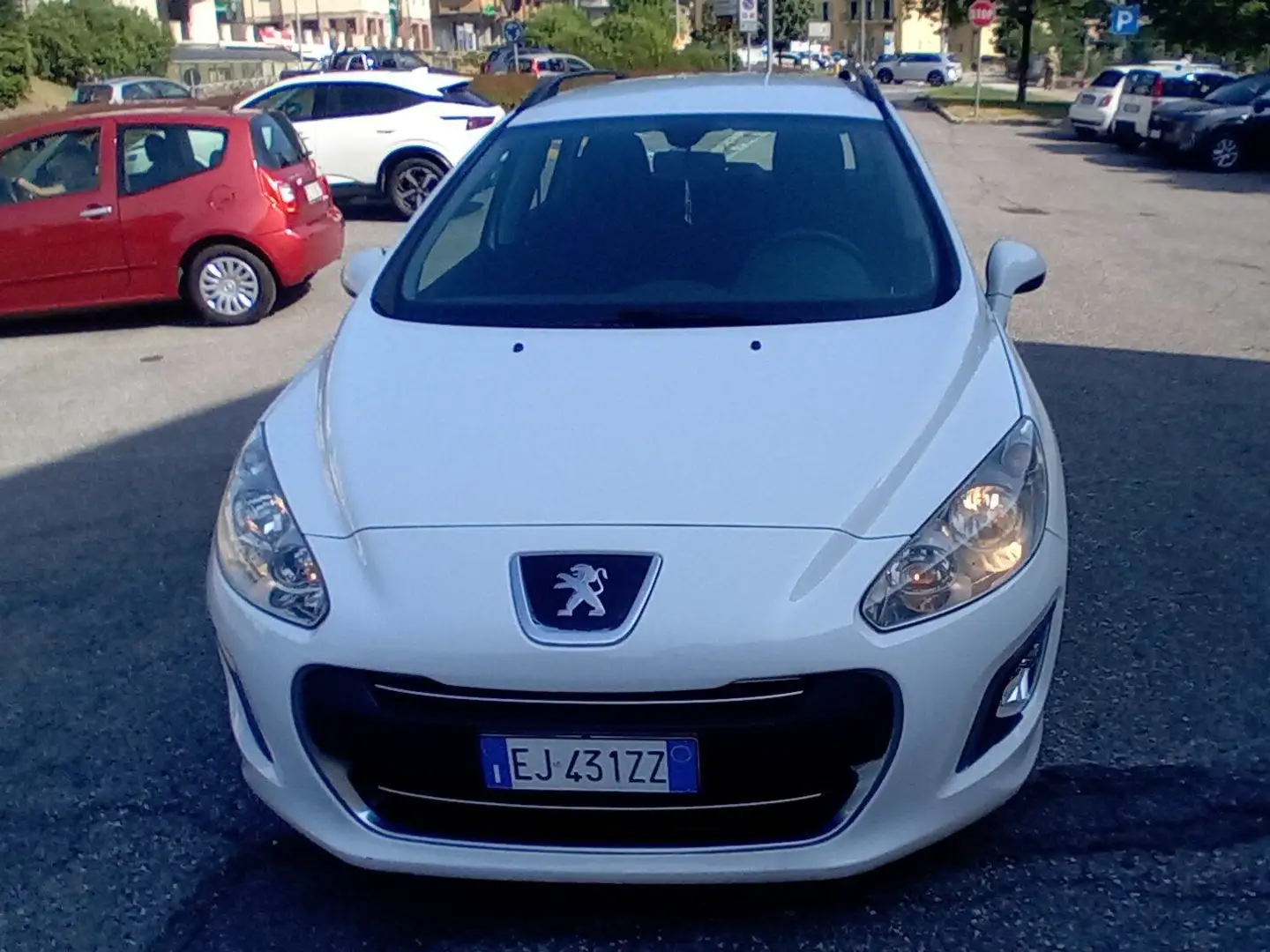 Peugeot 308 308 SW 1.6 e-hdi 8v Business s Bianco - 1