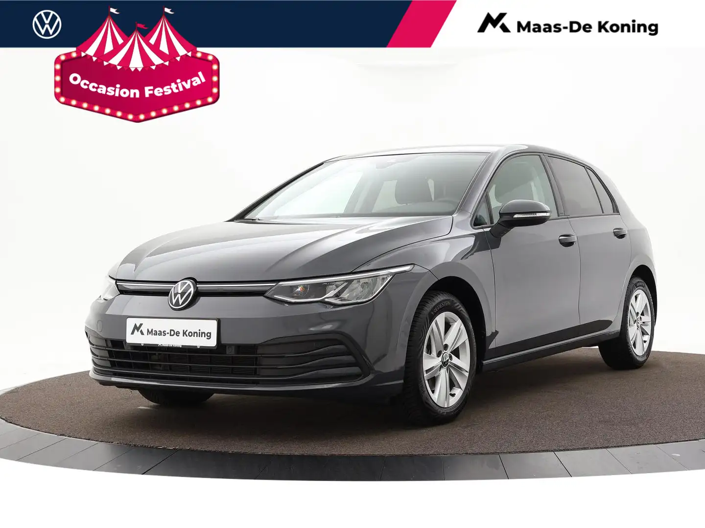 Volkswagen Golf 1.0 eTsi 110pk DSG Life · Apple/Android Car Play · Grau - 1