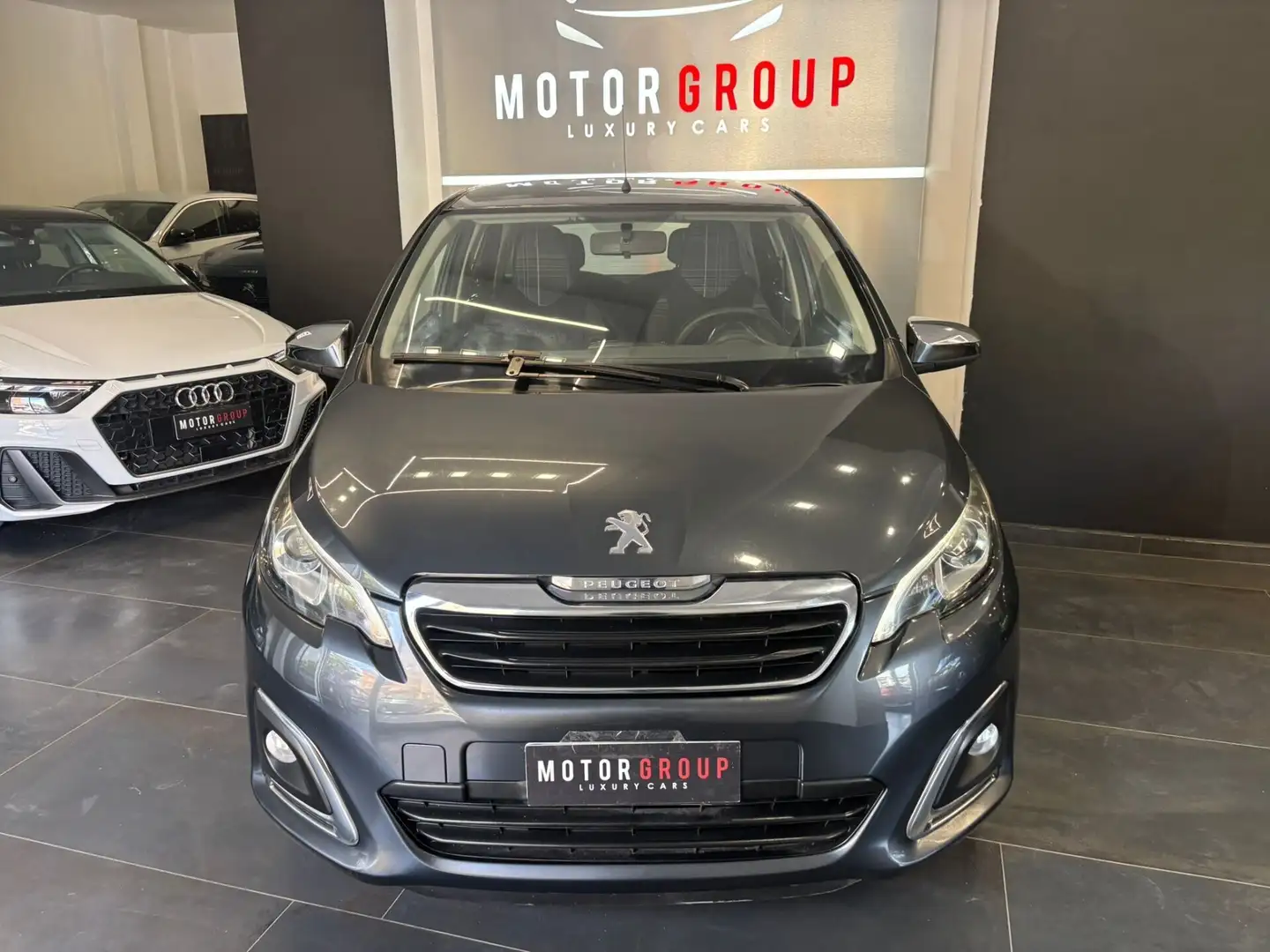 Peugeot 108 VTi 68 5 porte Allure TOP! Grigio - 2
