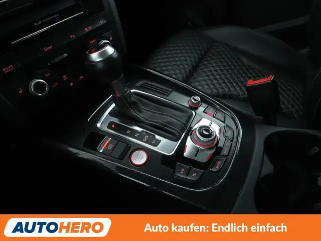 Audi SQ5 view 27