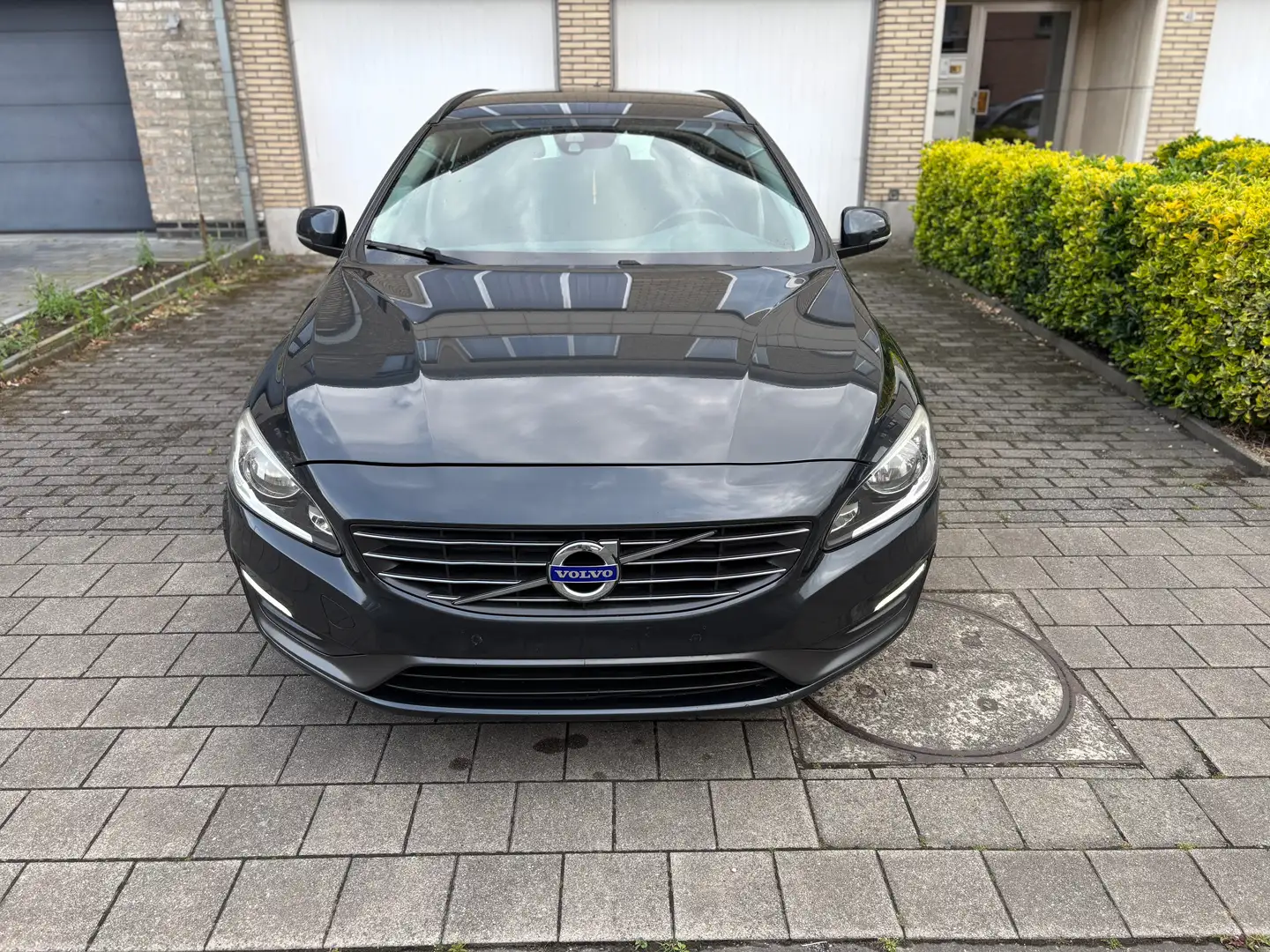 Volvo V60 V60 D2 Modele 2014 Gris - 2