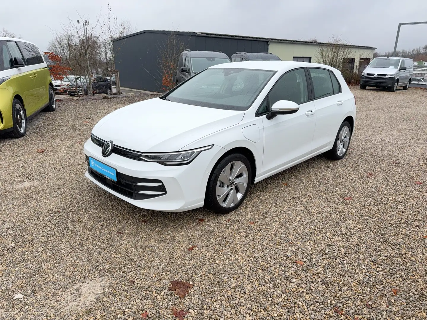 Volkswagen Golf Life eHybrid Weiß - 2