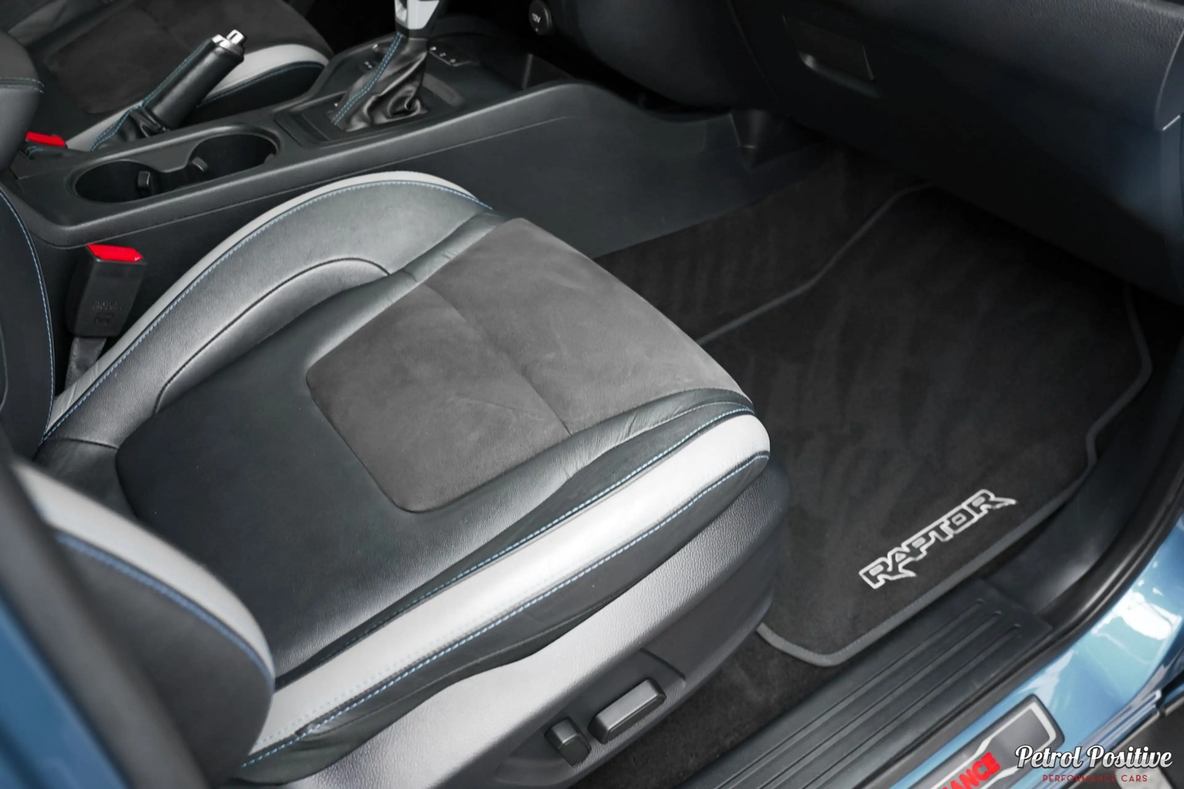 Ford Ranger Doppelkabine Raptor 4x4 MWST. Ausweisbar — photo 42