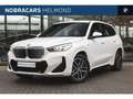 BMW iX1 eDrive20 M Sport / Sportstoelen / M Adaptief onder Blanc - thumbnail 1
