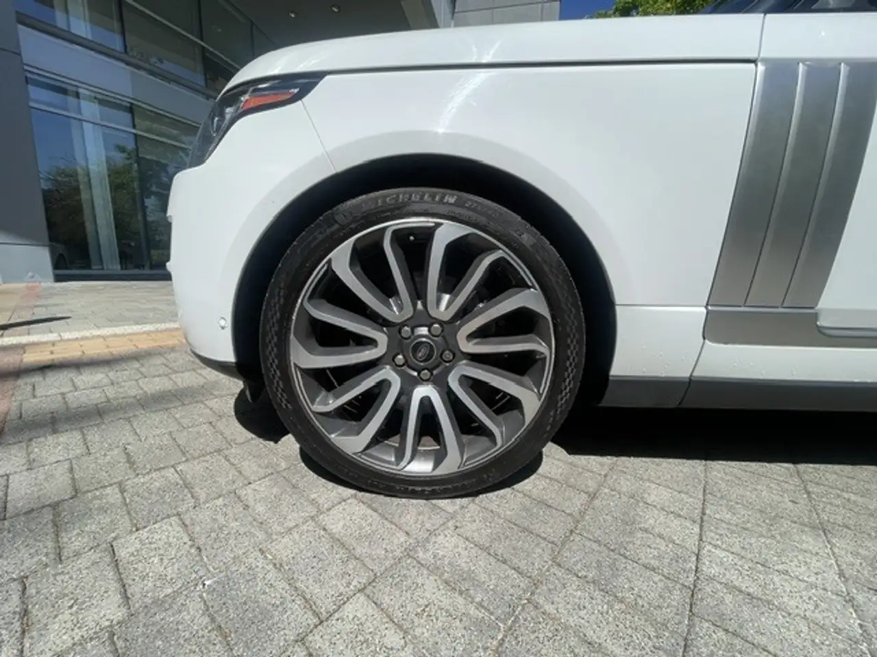 Land Rover Range Rover снимка Land Rover Range Rover