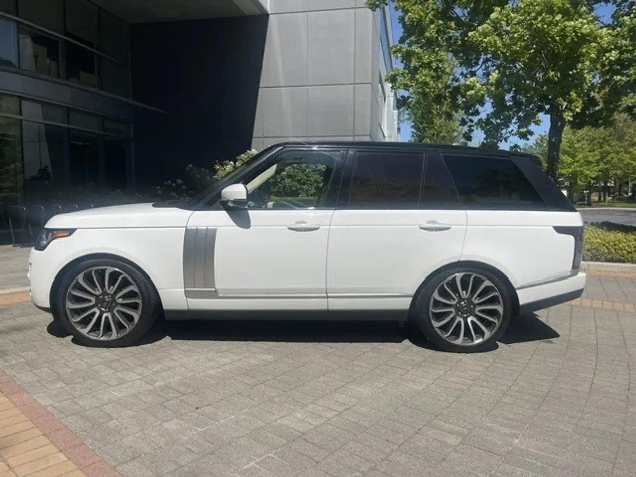 Land Rover Range Rover снимка Land Rover Range Rover