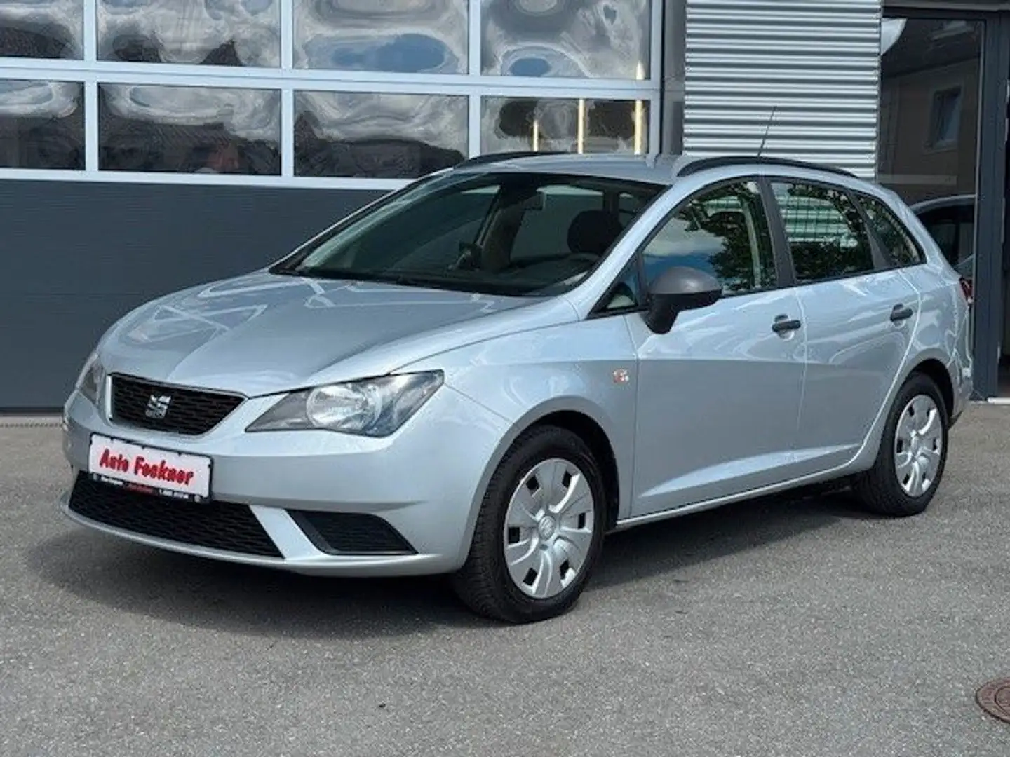 SEAT Ibiza 1.2 TSI ST Reference Kombi Klima Plateado - 1