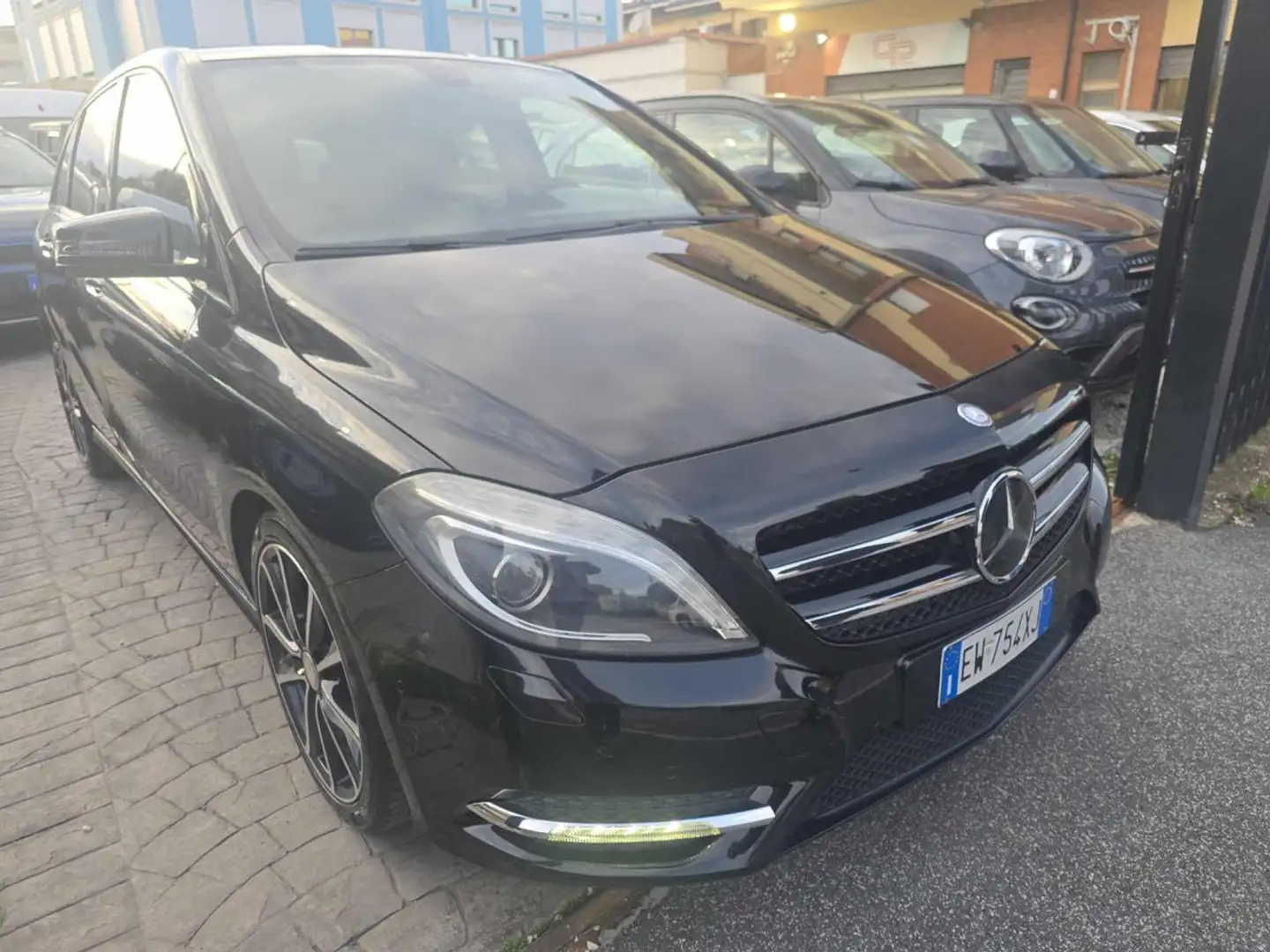 Mercedes-Benz B 180 CDI Premium Noir - 1