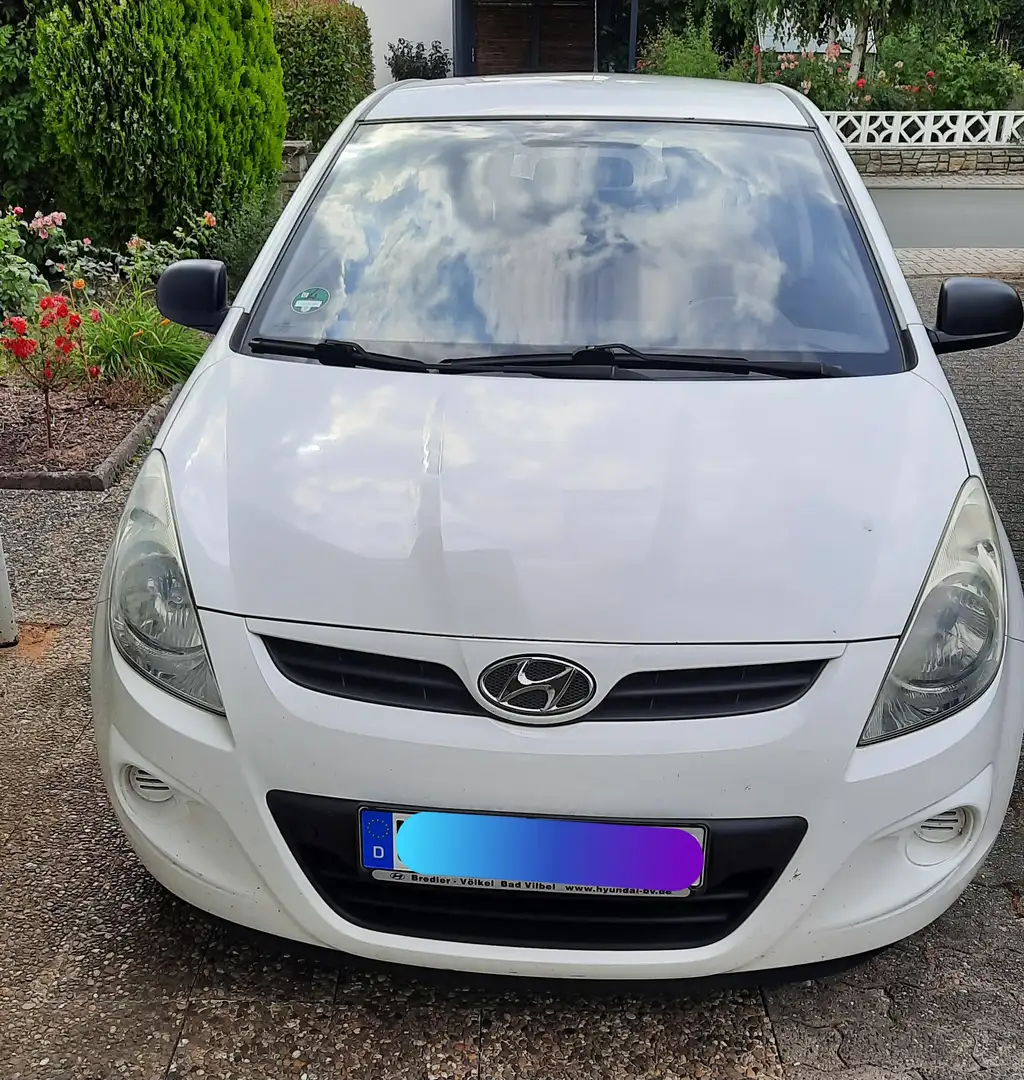 Hyundai i20 1.2 Classic Blanc - 2