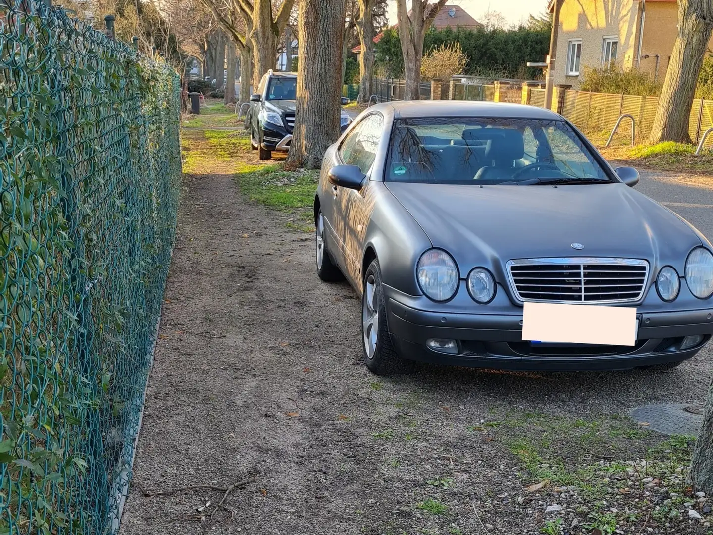 Mercedes-Benz CLK 200 Coupe Sport Srebrny - 1