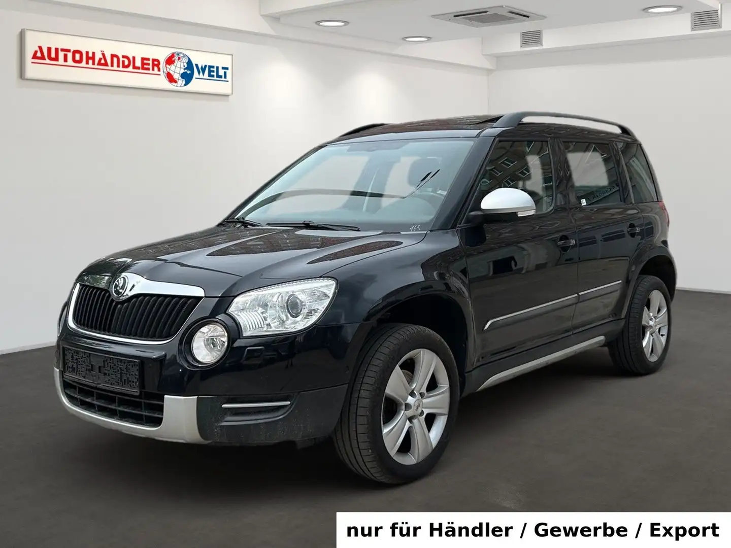 Skoda Yeti 1.2 TSI Automatik AAC Xenon Pano SHZ PDC Schwarz - 1