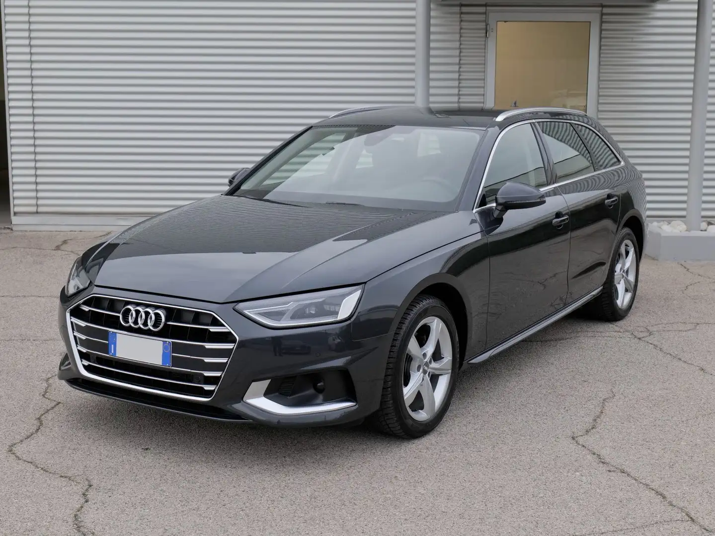 Audi A4 Avant 2.0 (30) Tdi 136cv S-tr. Business Advanced Grigio - 1