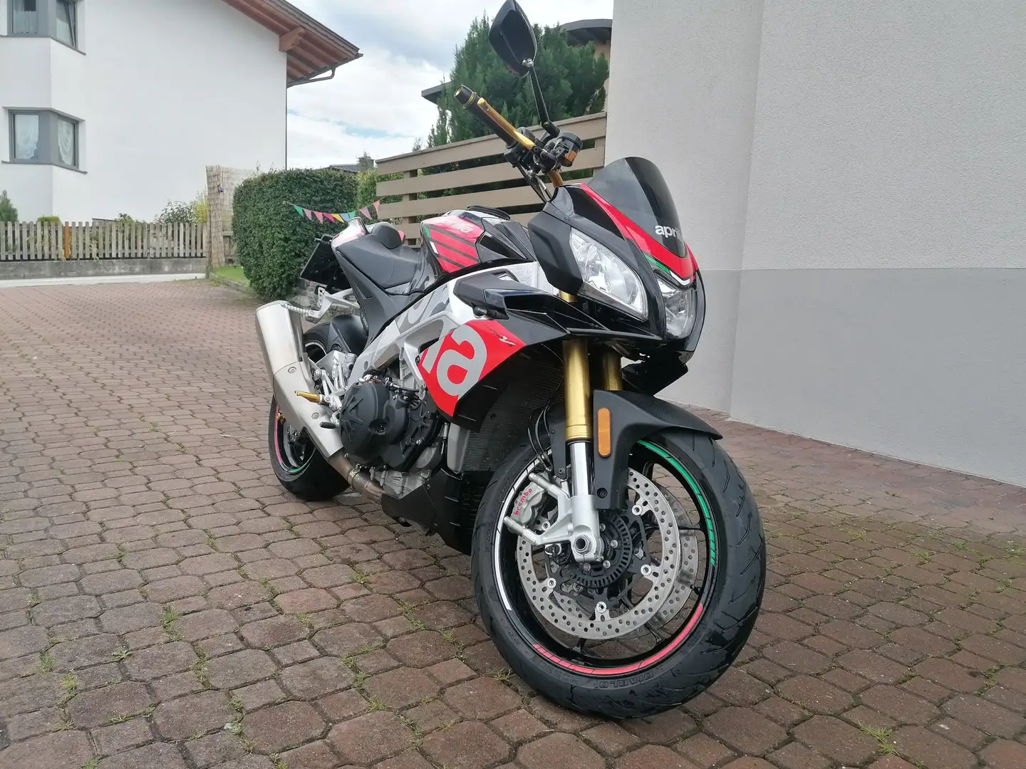 Aprilia Tuono 1100rr Rouge - 1