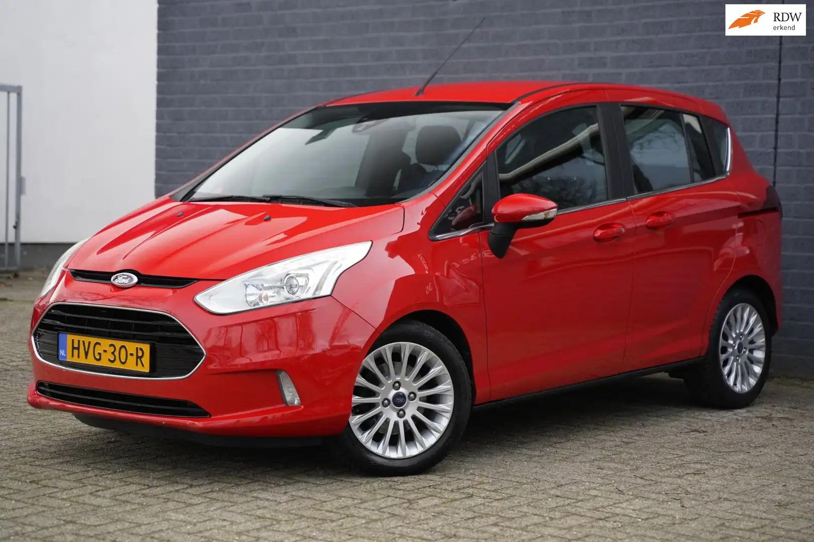 Ford B-Max 1.6 TI-VCT Titanium 105pk, Automaat, Camera, NAP Rood - 1