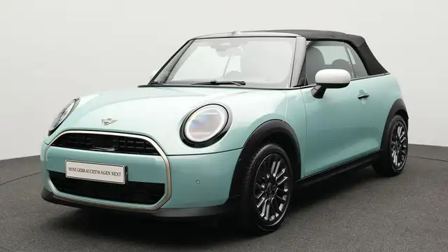 MINI Cooper C Cabrio Favoured Trim