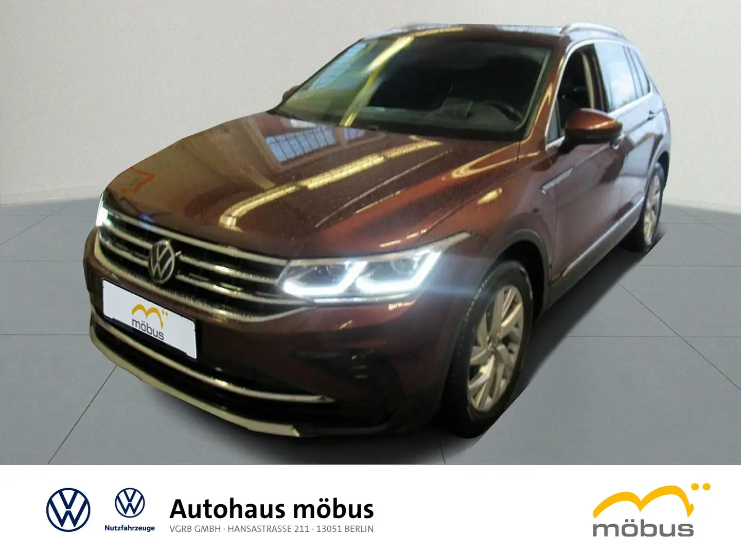 Volkswagen Tiguan 2.0 TSI Elegance 4Motion*RFK*NAVI*KESSY*M Braun - 2