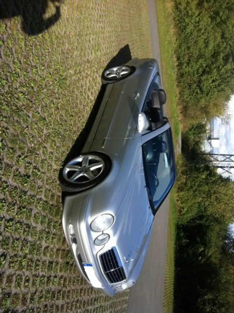 Mercedes-Benz CLK 200 CLK-Klasse Cabrio Kompressor Avantgarde Silber - 2