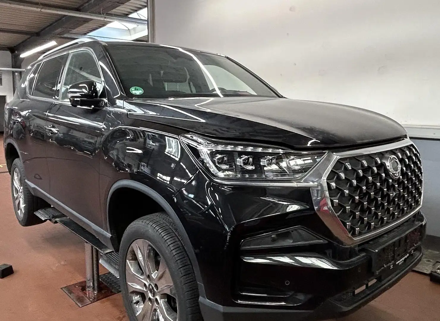 SsangYong Rexton 2.2D Sapphire 4WD AT Elegance Pak.|20Z.|Naci|SHZ|R Schwarz - 2