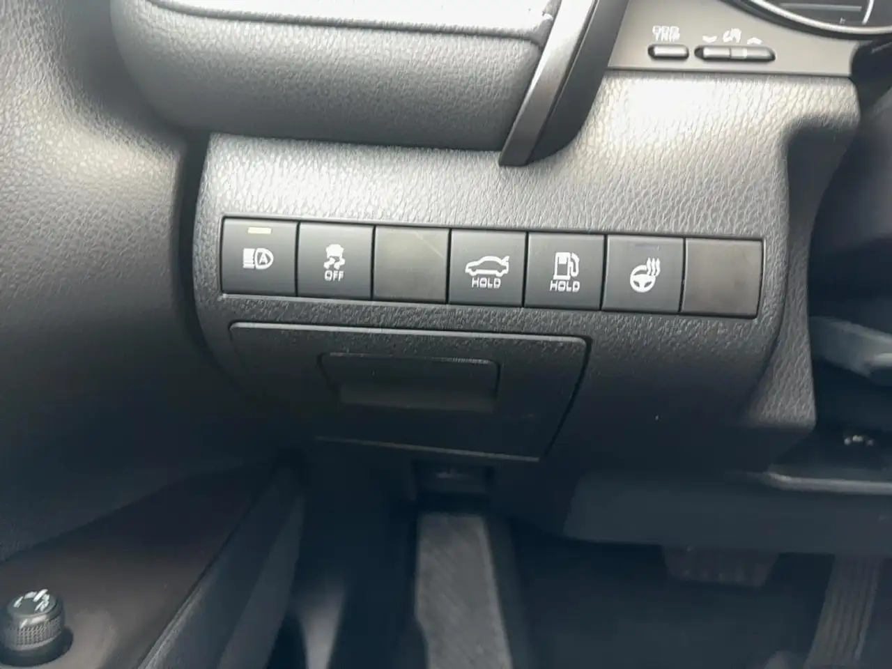 Toyota Camry снимка Toyota Camry