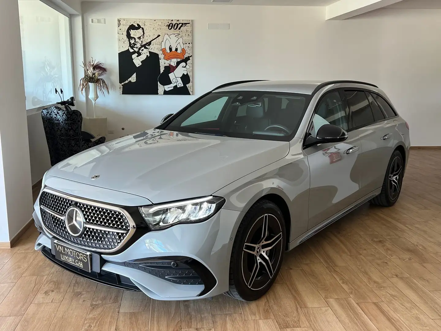 Mercedes-Benz E 300 SW DE Premium AMG Line 4matic Pack Night Grigio - 1