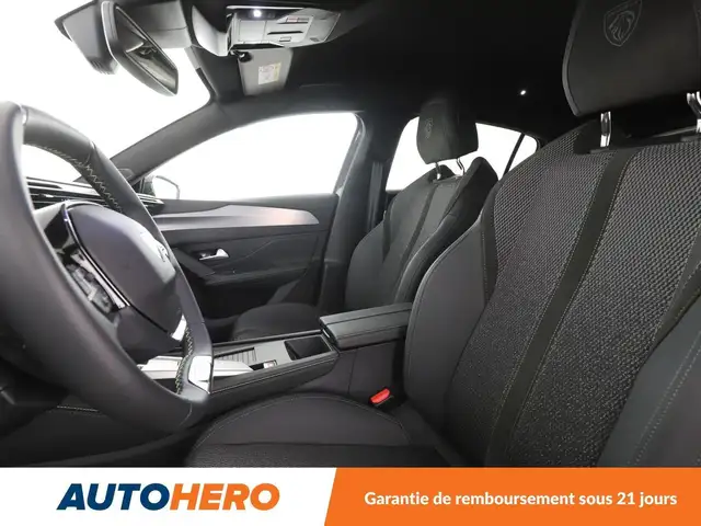 Peugeot 308 view 10