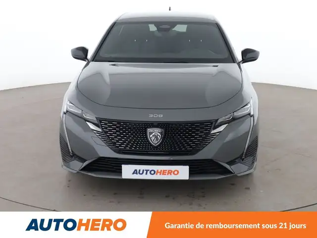 Peugeot 308 view 9