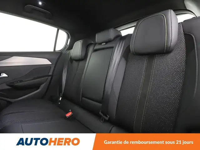 Peugeot 308 view 14