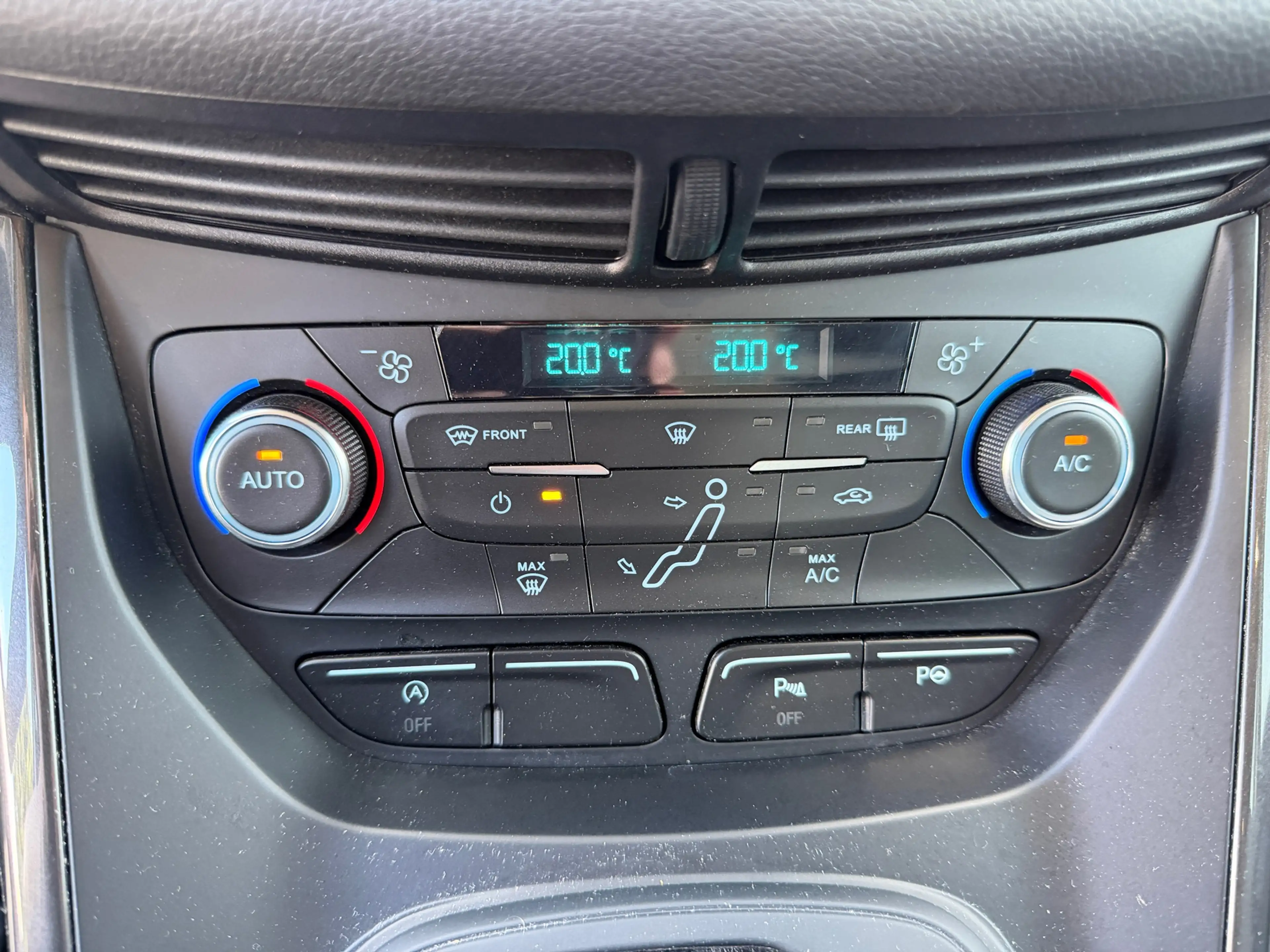 Ford C-Max 1.5 Titanium Automaat [ Navi,apple car,camera,lmv — photo 16
