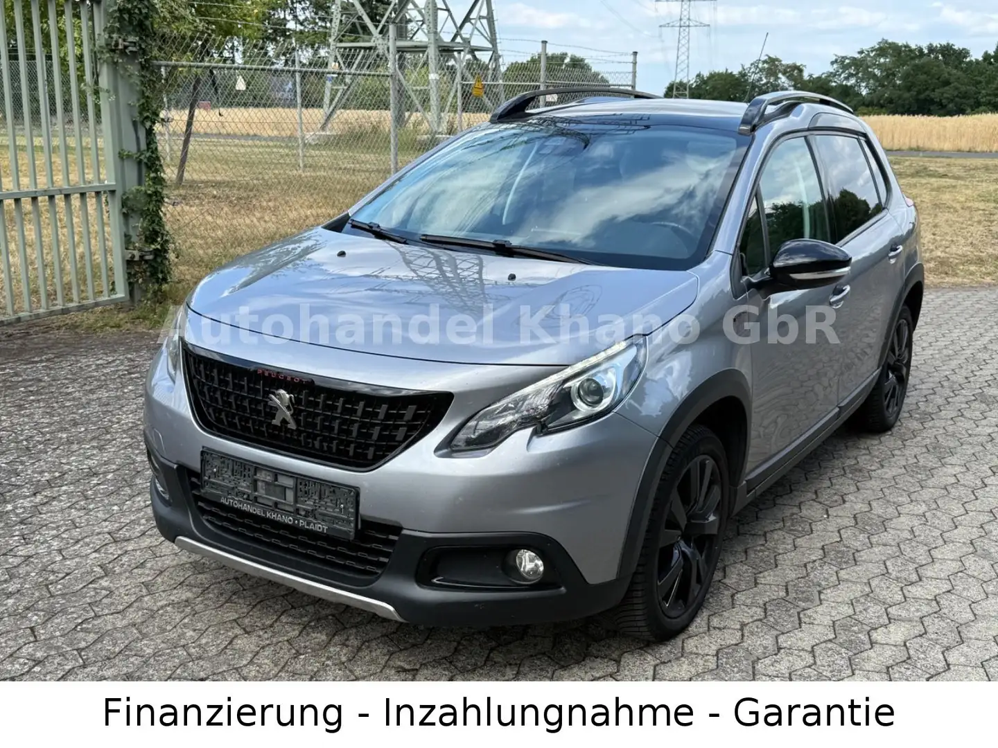 Peugeot 2008 Allure GT-LINE Gris - 2