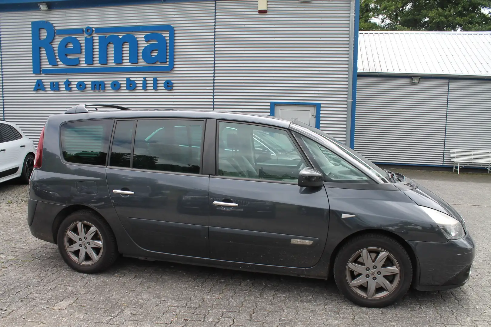Renault Espace 2.0 dCi FAP Automatik, 7 Sitzer, Navi, PDC Gris - 1